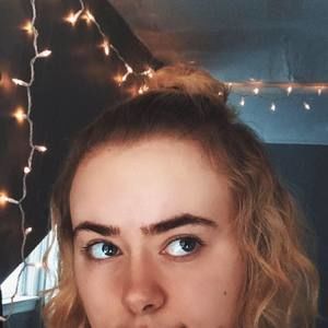 Meet your Posher, Bailey